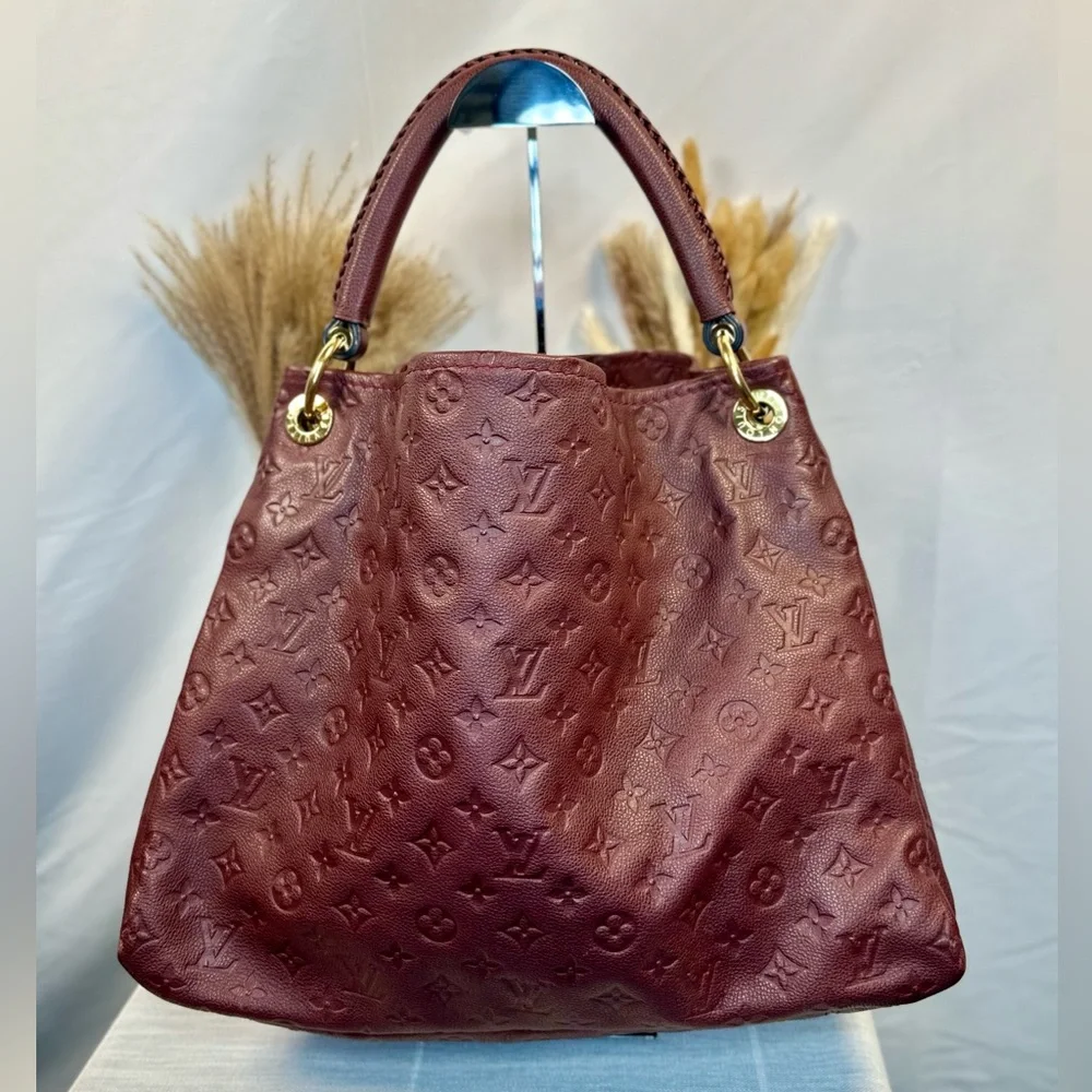 EUC Louis Vuitton Raisin Empreinte Monogram Leather Artsy MM